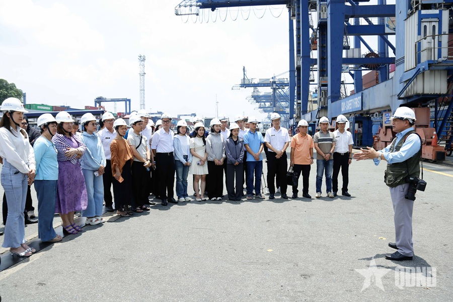 Nâng cao kỹ năng sản xuất truyền thông đa phương tiện tại Binh đoàn 20